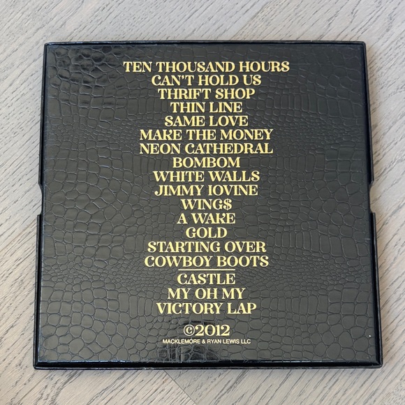 Macklemore & Ryan Lewis 'The Heist' Vinyl - Picture 2 of 3